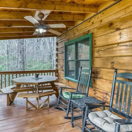 Villa Papa Bear'S Den Cherry Log Exterior foto